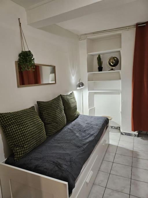1-Centre-Ville Studio 25M2 Box A Bagages Gratuits Carcassonne Buitenkant foto